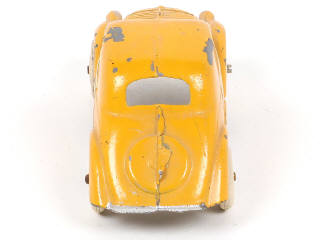 Lot 398 - DINKY TOYS (FRANCE) (1)