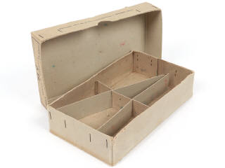 Lot 423 - DINKY TOYS (FRANCE) (1)