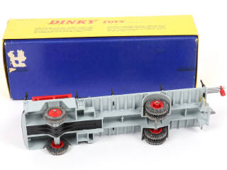 Lot 459 - DINKY TOYS (FRANCE) (1)