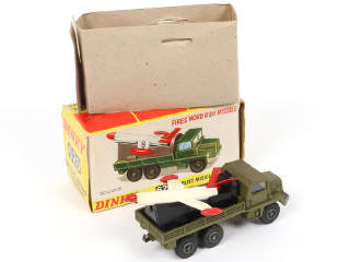Lot 536 - DINKY TOYS (GB) (1)