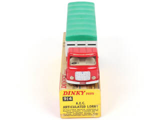 Lot 542 - DINKY TOYS (GB) (1)