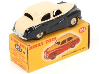 Lot 517 - DINKY TOYS (GB) (1)