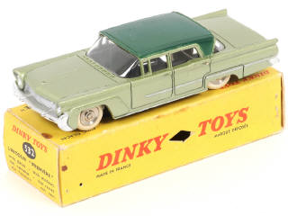 Lot 430 - DINKY TOYS (FRANCE) (1)