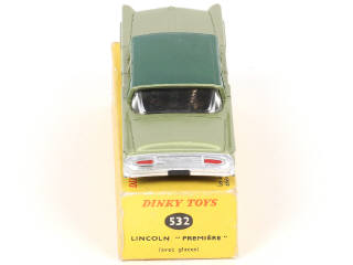 Lot 430 - DINKY TOYS (FRANCE) (1)