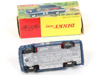 Lot 526 - DINKY TOYS (GB) (1)