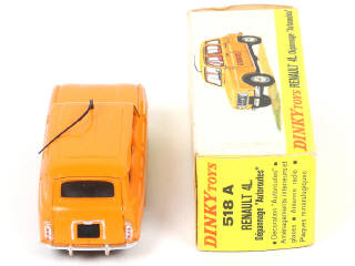 Lot 436 - DINKY TOYS (FRANCE) (1)