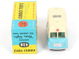 Lot 264 - CORGI TOYS (GB) (1)