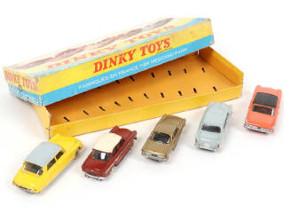 Lot 384 - DINKY TOYS (FRANCE) (1)