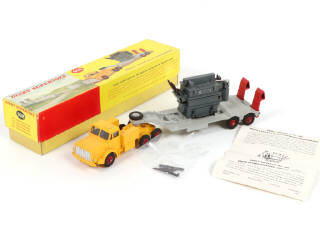 Lot 541 - DINKY TOYS (GB) (1)