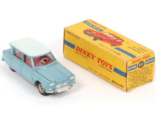 Lot 434 - DINKY TOYS (FRANCE) (1)