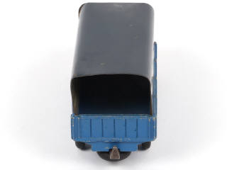 Lot 411 - DINKY TOYS (FRANCE) (1)