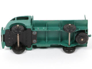 Lot 408 - DINKY TOYS (FRANCE) (1)