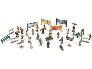 Lot 24 - DIVERS (36)