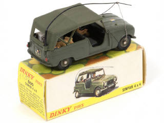 Lot 268 - DINKY TOYS (FRANCE) (1)