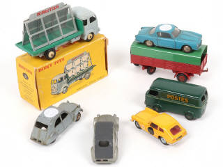 Lot 306 - DINKY TOYS (FRANCE) (7)