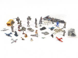 Lot 106 - DIVERS (70)