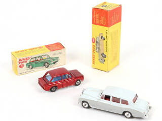 Lot 234 - DINKY TOYS (GB) (2)