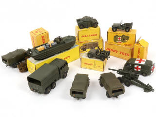 Lot 309 - DINKY TOYS (FRANCE) (10)