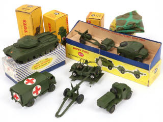 Lot 253 - DINKY TOYS (GB) (8)