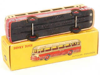 Lot 277 - DINKY TOYS (FRANCE) (1)