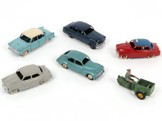 Lot 316 - DINKY TOYS (FRANCE) (6)
