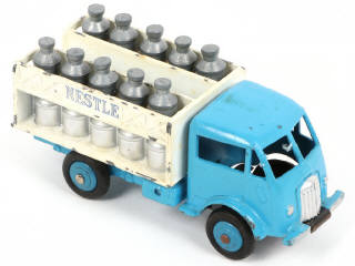 Lot 264 - DINKY TOYS (FRANCE) (1)