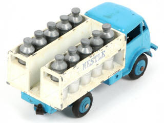 Lot 264 - DINKY TOYS (FRANCE) (1)