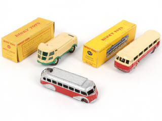 Lot 310 - DINKY TOYS (FRANCE) (3)