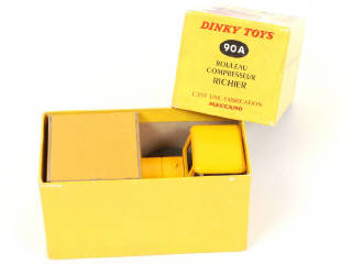 Lot 280 - DINKY TOYS (FRANCE) (1)