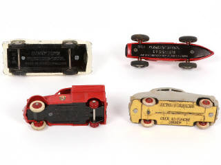 Lot 312 - DINKY TOYS (FRANCE) (4)
