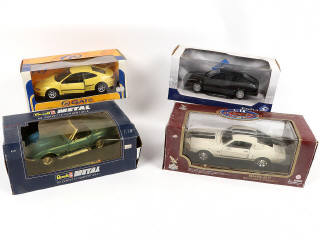 Lot 42 - ERTL (USA) (4)