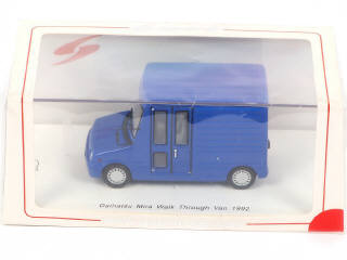 Lot 113 - SPARK (MACAU) (1)