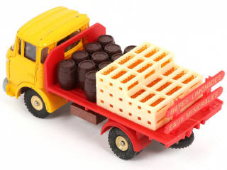 Lot 270 - DINKY TOYS (FRANCE) (1)