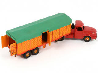Lot 268 - DINKY TOYS (FRANCE) (1)