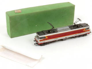 Lot 27 - T.A.B. (R. GERARD) (1)