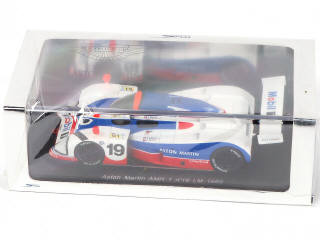 Lot 99 - SPARK (MACAU) (1)