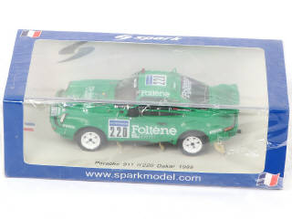 Lot 112 - SPARK (MACAU) (1)