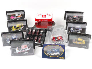 Lot 88 - DIVERS (11)