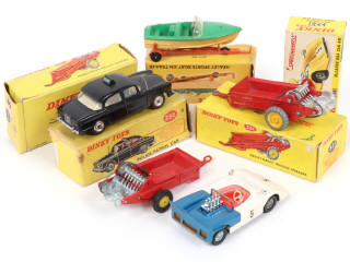 Lot 284 - DINKY TOYS (GB) (5)