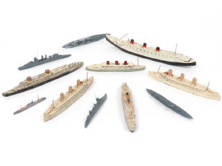 Lot 293 - DINKY TOYS (GB) (11)