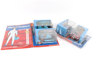 Lot 76 - DIVERS (10)