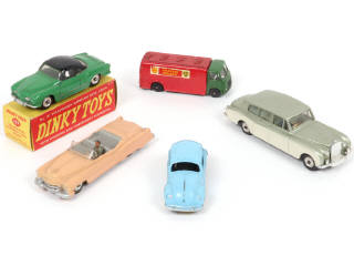 Lot 287 - DINKY TOYS (GB) (5)