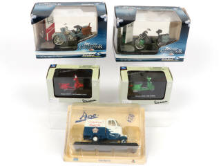 Lot 109 - DIVERS (17)