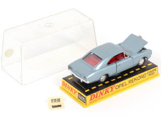 Lot 303 - DINKY TOYS (FRANCE) (1)