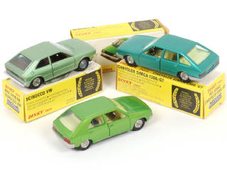 Lot 319 - DINKY TOYS (FRANCE) (3)