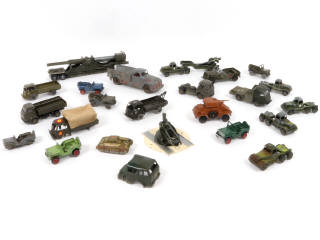 Lot 119 - DIVERS (24)