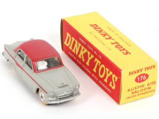 Lot 237 - DINKY TOYS (GB) (1)