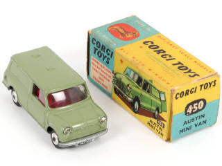 Lot 153 - CORGI TOYS (GB) (1)