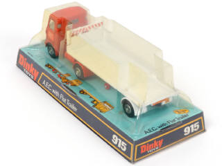 Lot 259 - DINKY TOYS (GB) (1)