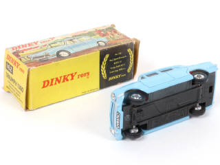 Lot 243 - DINKY TOYS (GB) (1)